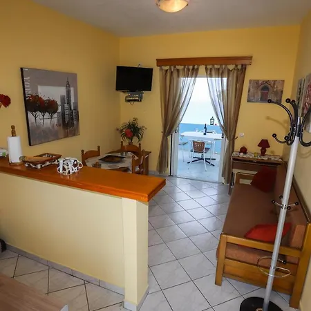 Apartment Theophilos Blue Cozy *